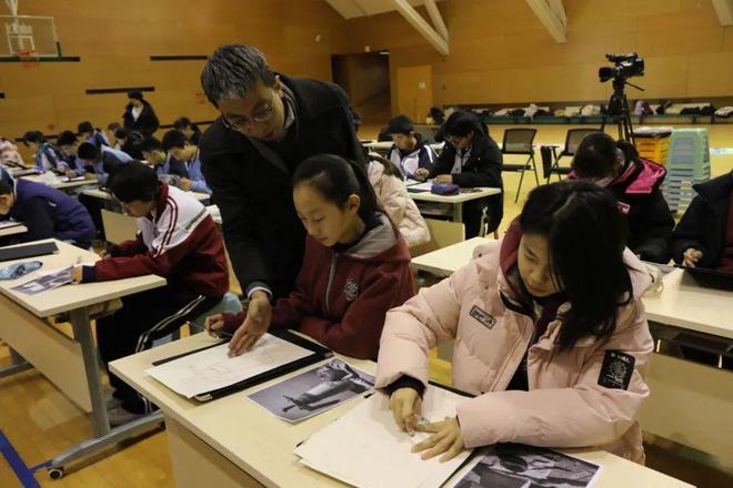 星空体育科技：重磅！2025北京教改这个新动向多所中小学官宣大动作(图10)