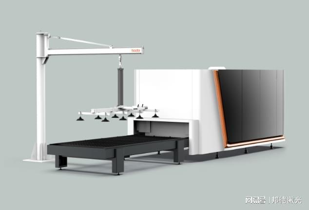 星空体育平台：激光切割机优选济南邦德激光工厂设备高效国产前列赋能(图2)