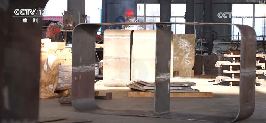 老产业“拉满弓、上满弦”加速产品迭代做精、做强擦亮“金字招牌”强势爆发(图2)