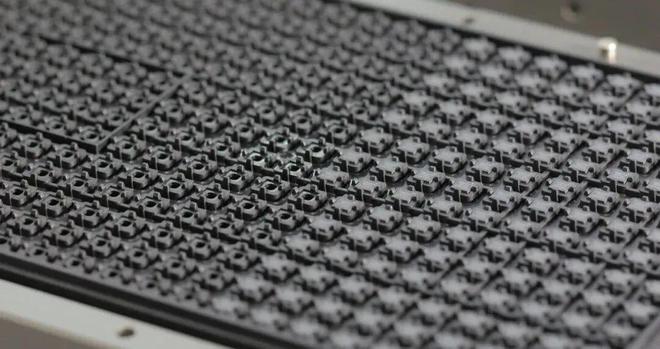 何以嘉定丨总产出突破千亿元大关！集成电路产业“北翼”的“升维”之路(图2)