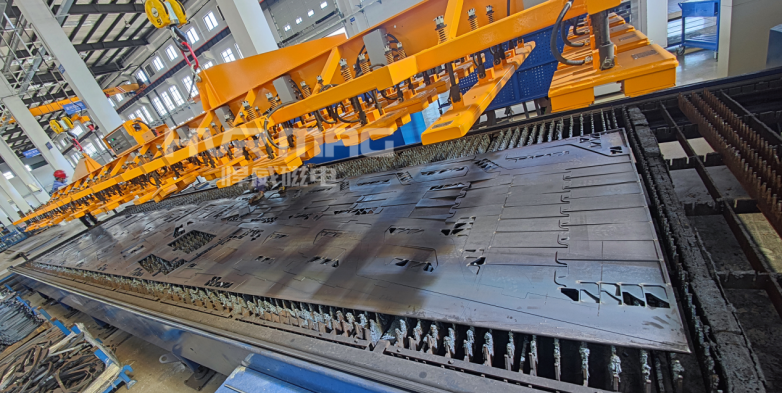 造船厂激光切割上下料电永磁吊具株洲悍威磁电专业智造破解行业痛点(图2)