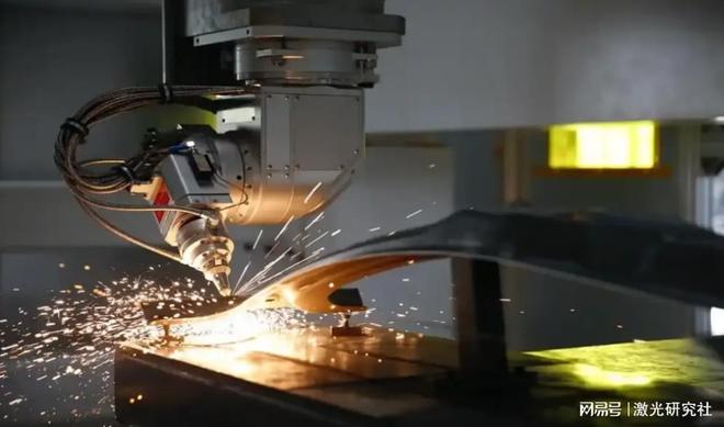 高功率厚板激光焊接机品牌推荐：重型工业优选篇